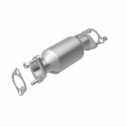 MagnaFlow Direct Fit Catalytic Converter 2007 Sorento V6 3.8 OEM Underbody