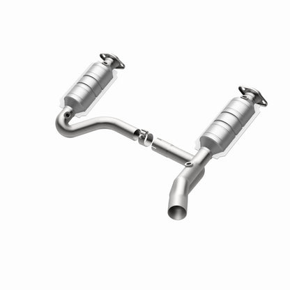 MagnaFlow Direct Fit Catalytic Converter Raider 2006 8 4.7L