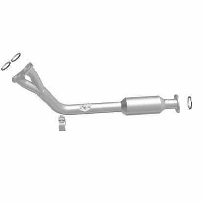 MagnaFlow Direct Fit Catalytic Converter California Grade 96-98 Toyota 4Runner 2.7L