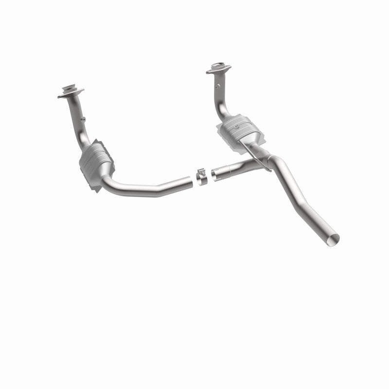 MagnaFlow Direct Fit Catalytic Converter 07-11 Dodge Nitro 4.0L