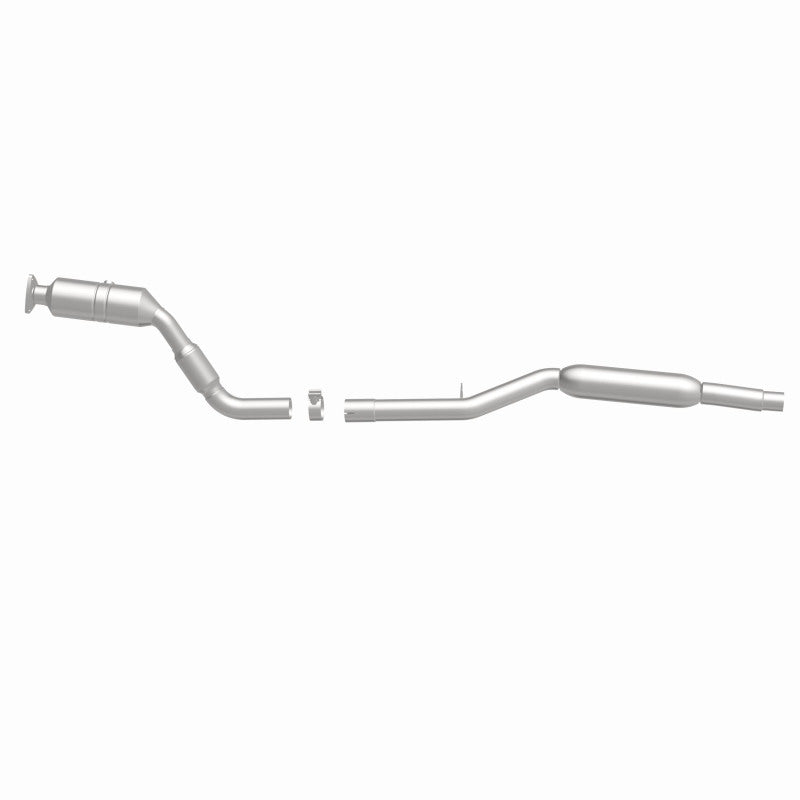 MagnaFlow Direct Fit Catalytic Converter 2005-2007 A6 QUATTRO 3.2L Underbody