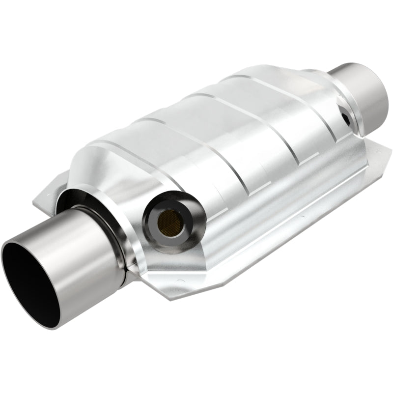 MagnaFlow Universal Catalytic Converter 2.5 W/Dual O2 Boss