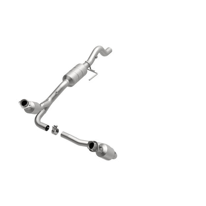 MagnaFlow Direct Fit Catalytic Converter 02-03 Dodge Durango 5.9L