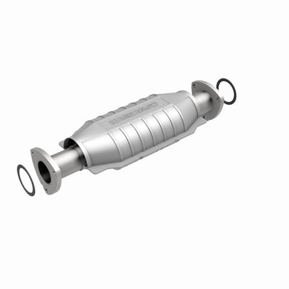 MagnaFlow Direct Fit Catalytic Converter GM 90 94