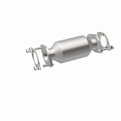 MagnaFlow Direct Fit Catalytic Converter 09-10 Hyundai Genesis 4.6L