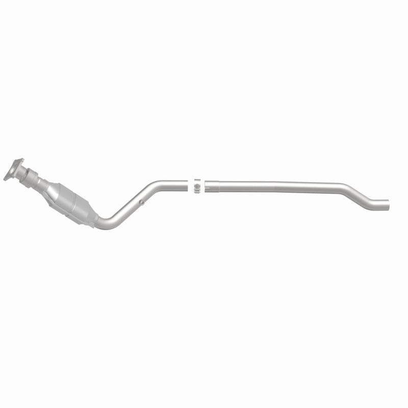 MagnaFlow Direct Fit Catalytic Converter 96-00 Caravan 3.0L