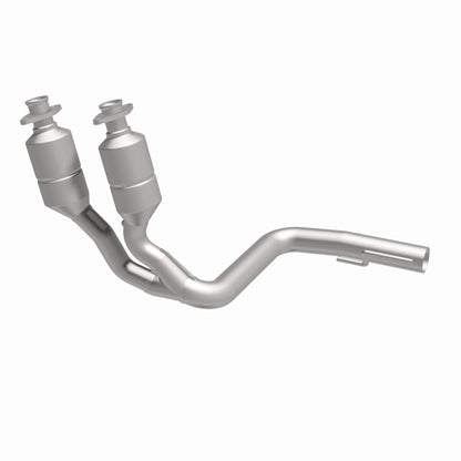 MagnaFlow Direct Fit Catalytic Converter 99-00 Grand Cherokee 4.0L