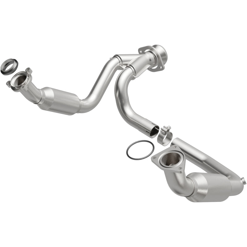 MagnaFlow Direct Fit Catalytic Converter 2007-2008 Cadillac Escalade 6.2L