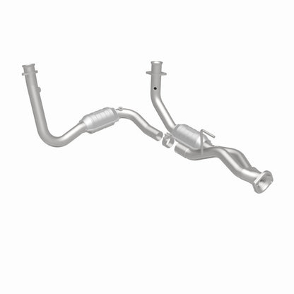 MagnaFlow Direct Fit Catalytic Converter 05-06 Jeep Grand Cherokee 3.7L Y-Pipe Assembly