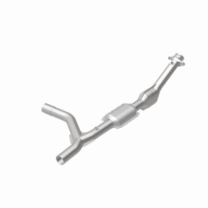 MagnaFlow Direct Fit Catalytic Converter 00-04 Ford E150 4.6L Passenger Side