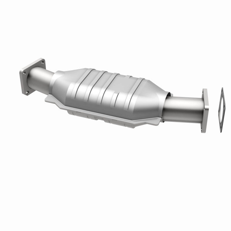 MagnaFlow Direct Fit Catalytic Converter GM 75 79