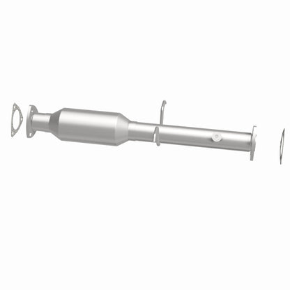 MagnaFlow Direct Fit Catalytic Converter 96-00 GM S-10/Sonoma/Homb