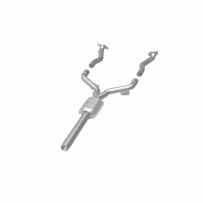 MagnaFlow Direct Fit Catalytic Converter 96-97 Lexus LS400 4.0L rear