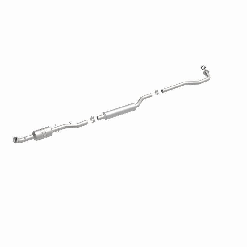 MagnaFlow Direct Fit Catalytic Converter 2008-2009 OUTLANDER 2.4 L Underbody