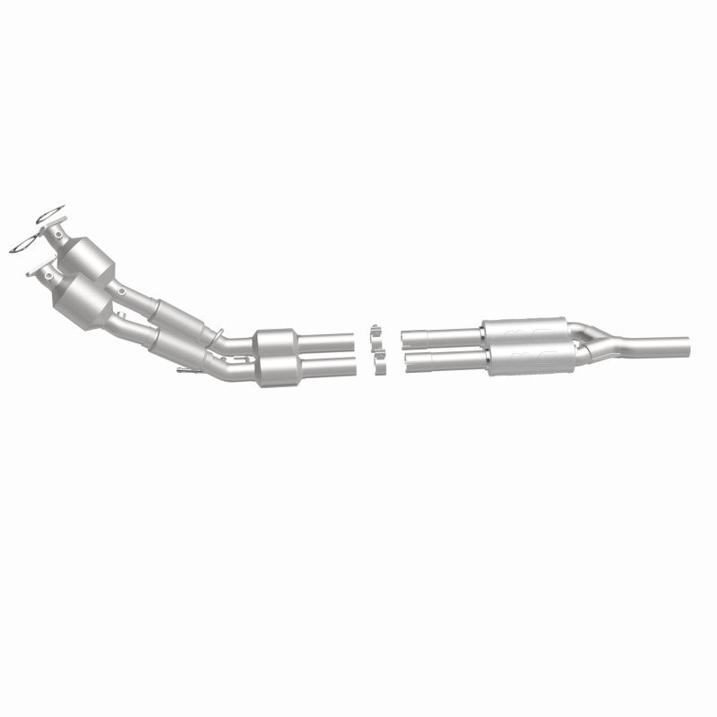 MagnaFlow Direct Fit Catalytic Converter 2012-2015 Passat (B7) 3.6L V6 OEM Grade