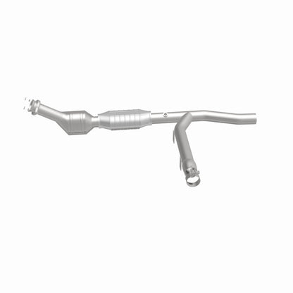 MagnaFlow Direct Fit Catalytic Converter 97-98 Ford Trucks 4.2L