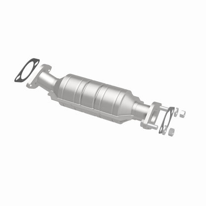 MagnaFlow Direct Fit Catalytic Converter 06-10 Hyundai Elantra 2.0L Rear/2011 Kia Soul 2.0L Rear