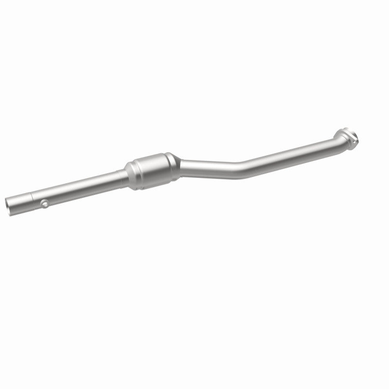 MagnaFlow Direct Fit Catalytic Converter 1999 BMW 540I 4.4L P/S