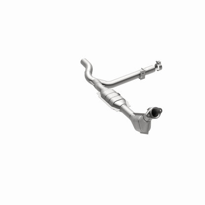 MagnaFlow Direct Fit Catalytic Converter 99-00 Ford F-150 4.6L