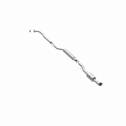 MagnaFlow Direct Fit Catalytic Converter 2008-2009 OUTLANDER 2.4 L Underbody