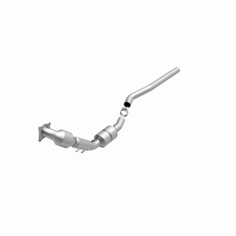 MagnaFlow Direct Fit Catalytic Converter 06-08 VW Passat 2.0L
