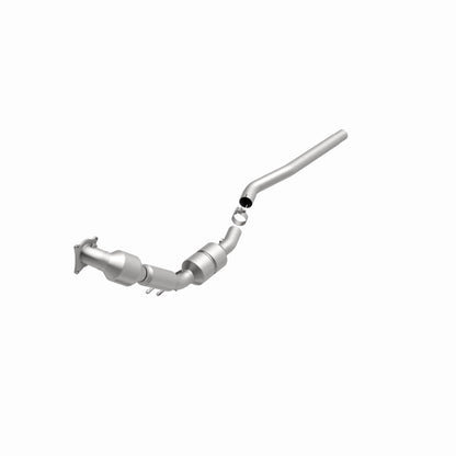 MagnaFlow Direct Fit Catalytic Converter 06-08 VW Passat 2.0L