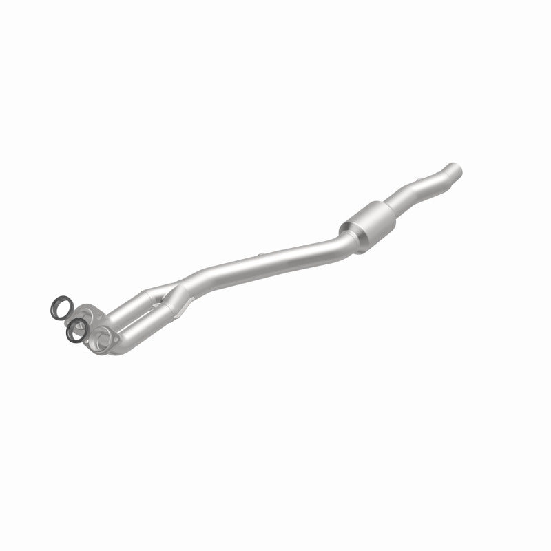 MagnaFlow Direct Fit Catalytic Converter 97-98 BMW 540i 4.4L / 740I 4.4L / 96-98 740IL 4.4L P/S