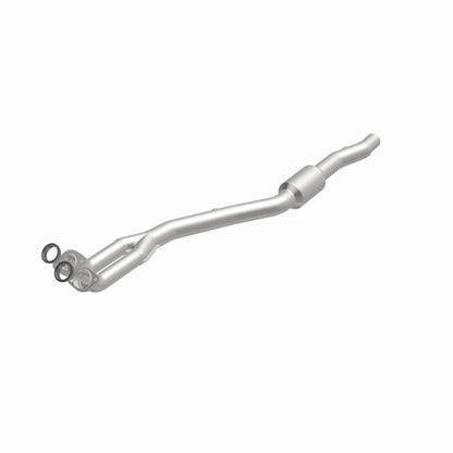 MagnaFlow Direct Fit Catalytic Converter 97-98 BMW 540i 4.4L / 740I 4.4L / 96-98 740IL 4.4L P/S