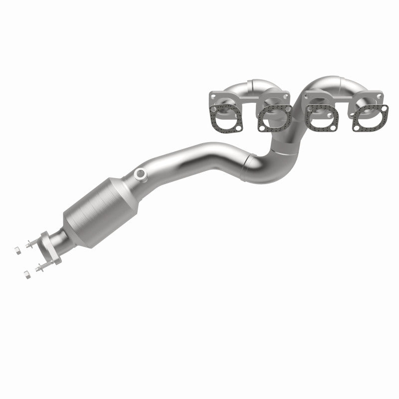 MagnaFlow Direct Fit Catalytic Converter BMW 99-03 540I 4.4L / 99-01 740I 4.4L California - D/S