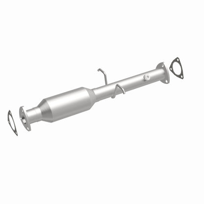 MagnaFlow Direct Fit Catalytic Converter 96-00 GM S-10/Sonoma/Homb