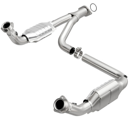 MagnaFlow DF Cat Conv 07-09 Chevrolet/GMC Silverado/Sierra 2500 HD 6.0L Y-Pipe Assy excludes Classic