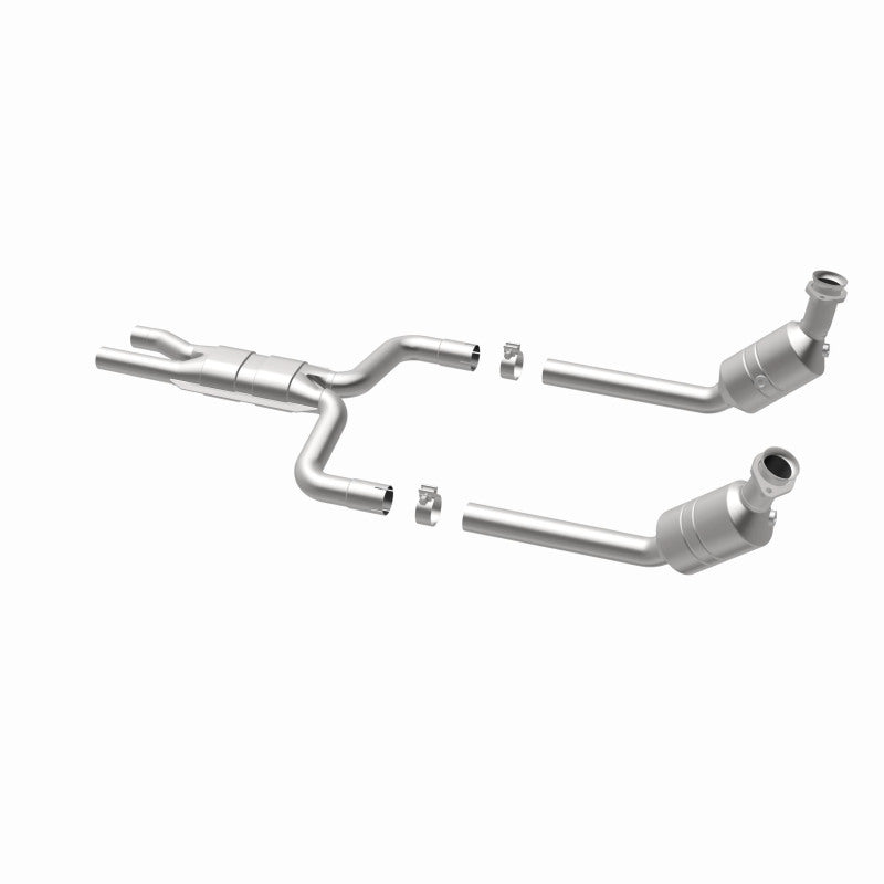 MagnaFlow Direct Fit Catalytic Converter 2003 THUNDERBIRD 3.9L Underbody