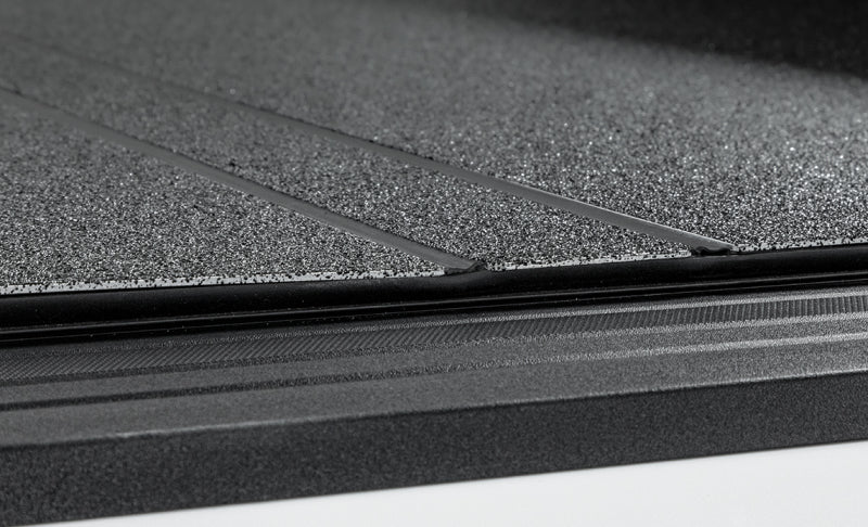 Access LOMAX Stance Hard Cover 19+ Chevy/GMC Full Size 1500 6ft 6in Box(w/ or w/o MultiPro Tailgate)