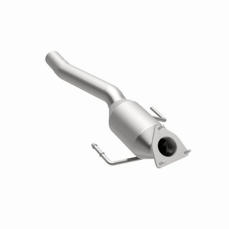 MagnaFlow Direct Fit Catalytic Converter 04-07 VW Touareg 4.2L Passenger Side