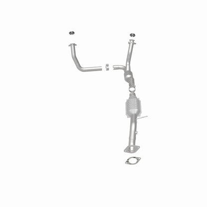 MagnaFlow Direct Fit Catalytic Converter 00-04 Chevy Blazer 4.3L