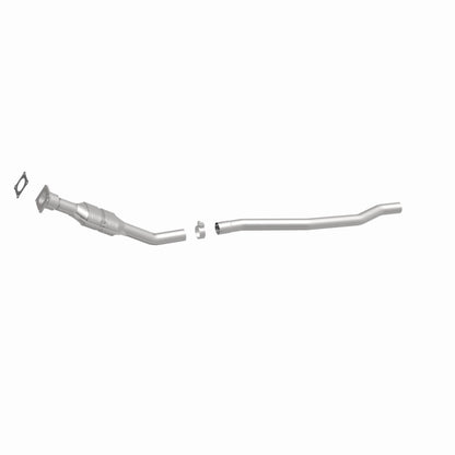 MagnaFlow Direct Fit Catalytic Conv 01-04 Chrysler/Dodge Truck Town & Country Van/Grand Caravan 3.8L