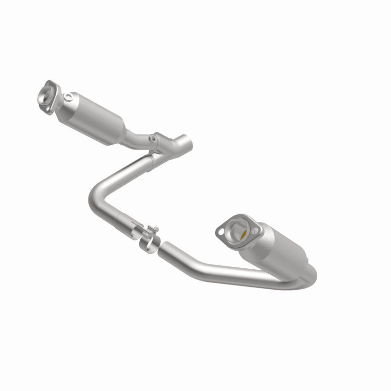MagnaFlow Direct Fit Catalytic Converter California Grade 07-08 Dodge Durango 3.7L