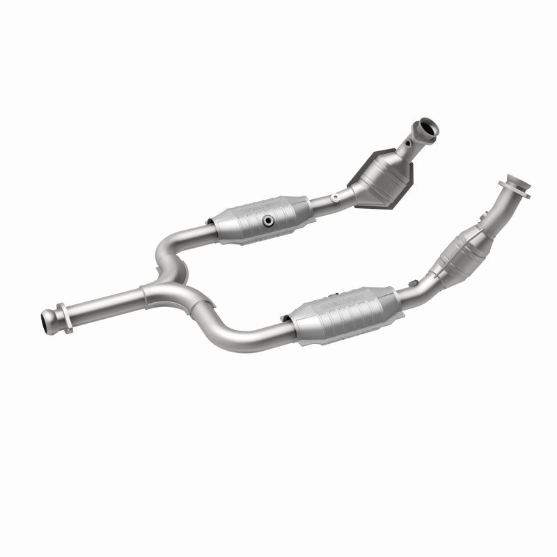 MagnaFlow Direct Fit Catalytic Converter 99-01 Ford Mustang 3.8L
