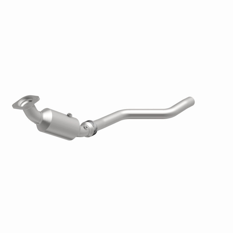 MagnaFlow Direct Fit Catalytic Converter 2005 Chrysler 300C 5.7L V8 / 2005 Dodge Magnum 5.7L V8
