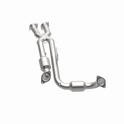 MagnaFlow Direct Fit Catalytic Converter Jeep Grand Cherokee SRT-8