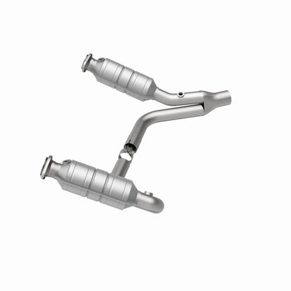 MagnaFlow Direct Fit Catalytic Converter Raider 2006 8 4.7L