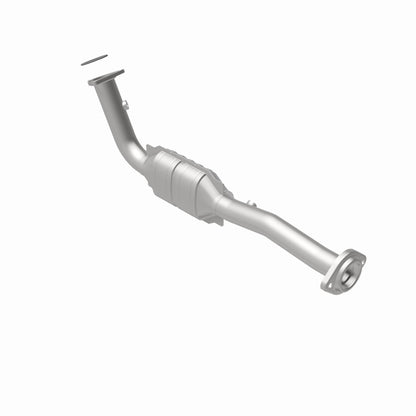 MagnaFlow Direct Fit Catalytic Converter 03-06 Hummer H2 6.0L Passenger Side