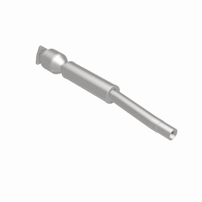 MagnaFlow Direct Fit Catalytic Converter 03-06 VW Phaeton 4.2L PS Rr