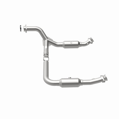 MagnaFlow DF Cat Conv 06-09 Ford Explorer/06-10 Mercury Mountaineer 4.6L Y-Pipe Assembly (49 State)