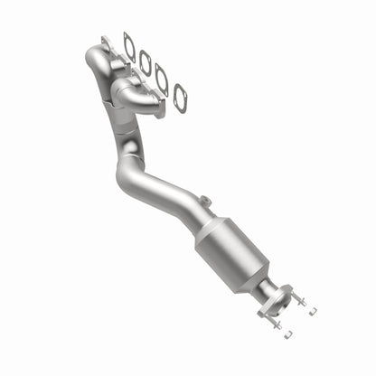 MagnaFlow Direct Fit Catalytic Converter BMW 99-03 540I 4.4L / 99-01 740I 4.4L California - D/S