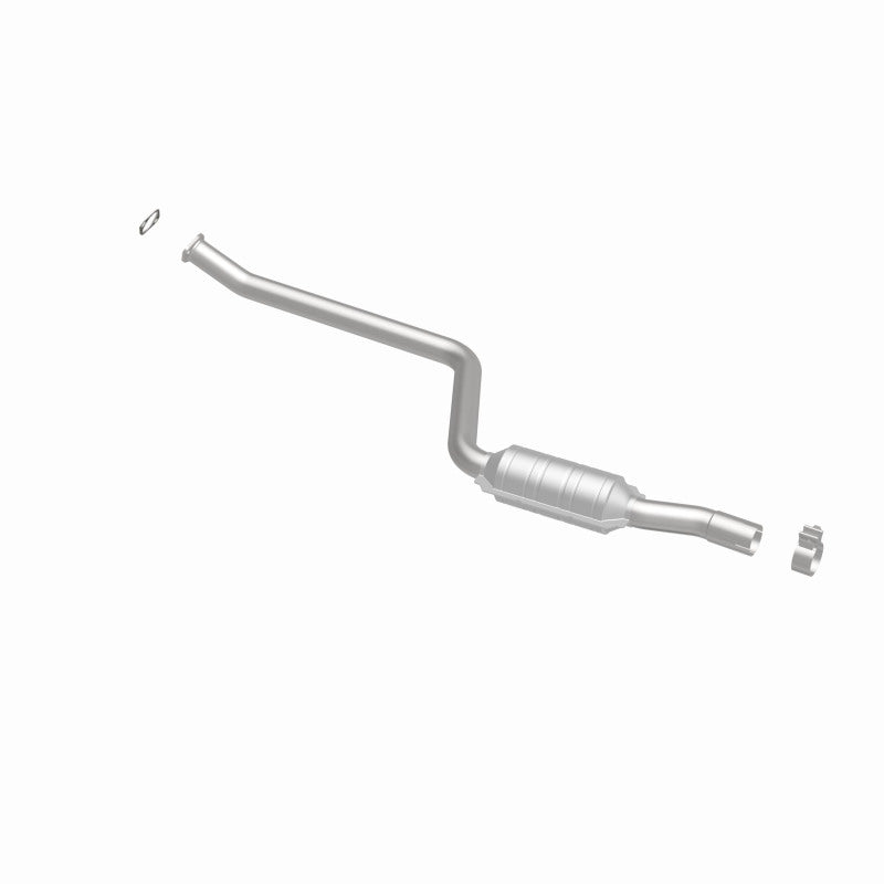 MagnaFlow Direct Fit Catalytic Converter 2006 BMW 530xi 3.0L OEM