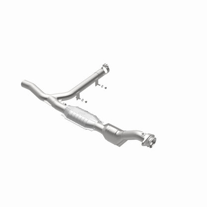 MagnaFlow Direct Fit Catalytic Converter F150 Truck 97-98 V8 4.6L 2W