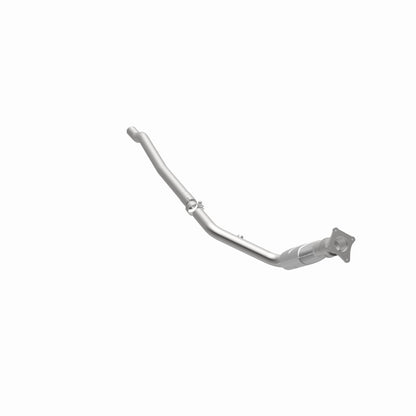 MagnaFlow Direct Fit Catalytic Converter 96-00 Caravan 3.0L