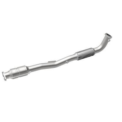 MagnaFlow Direct Fit Catalytic Converter 02-04 Toyota Camry 2.4L Rear