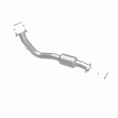 MagnaFlow Direct Fit Catalytic Converter 13-15 RAV4 2.5 Underbody